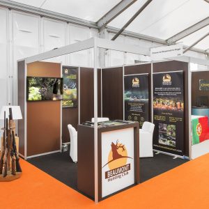 Cloison renforcée pour accroche écran